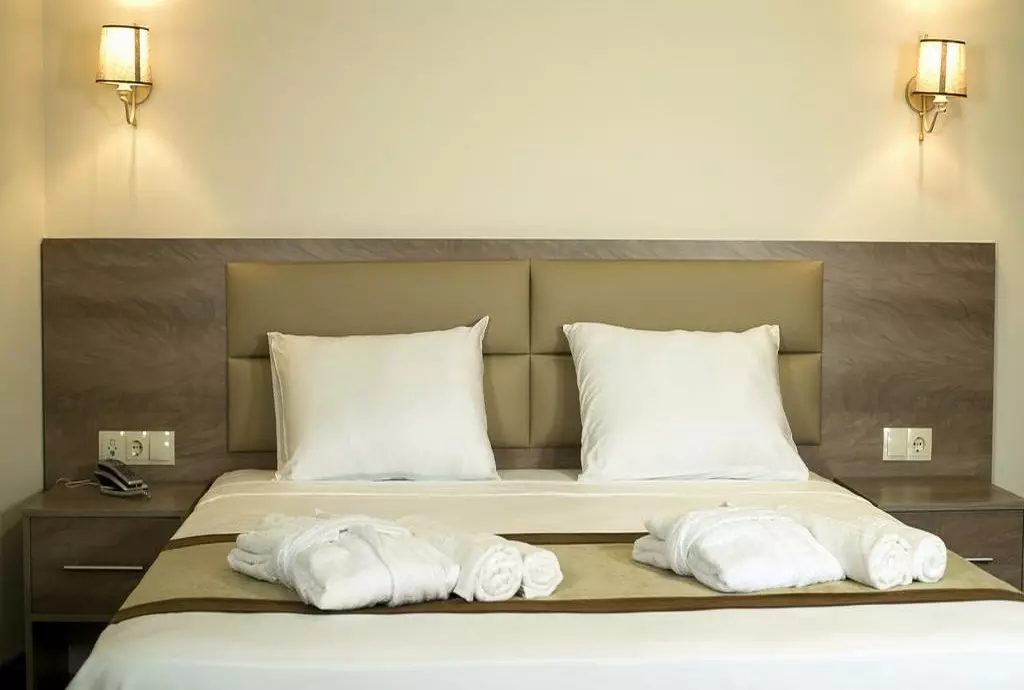 hotel gallery inn tbilisi_shabavizparvaz_01.jpg hotel gallery inn tbilisi_shabavizparvaz_01.jpg